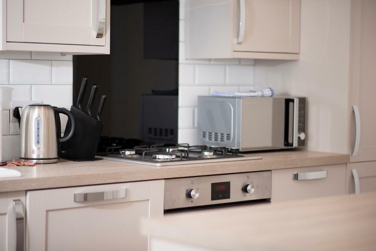 Flat A - Spacious Ground Floor, 1 Bedroom Apartment In Central Southsea, Portsmouth Zewnętrze zdjęcie