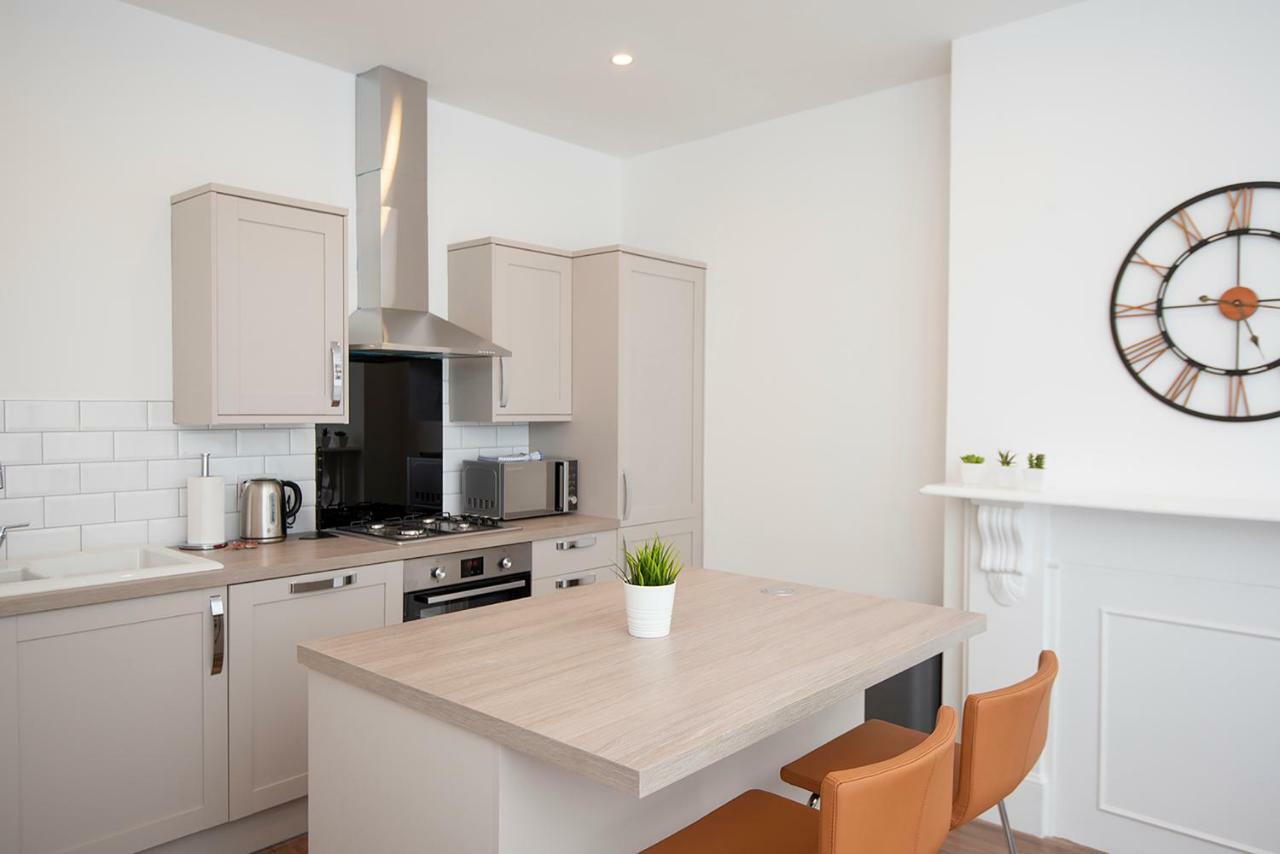 Flat A - Spacious Ground Floor, 1 Bedroom Apartment In Central Southsea, Portsmouth Zewnętrze zdjęcie